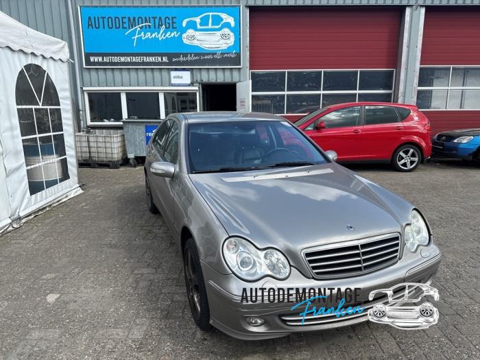 Gebrauchte Anlasser Mercedes C (W203) 3.0 C-280 V6 24V Preis auf Anfrage angeboten von Franken Autodemontage B.V.
