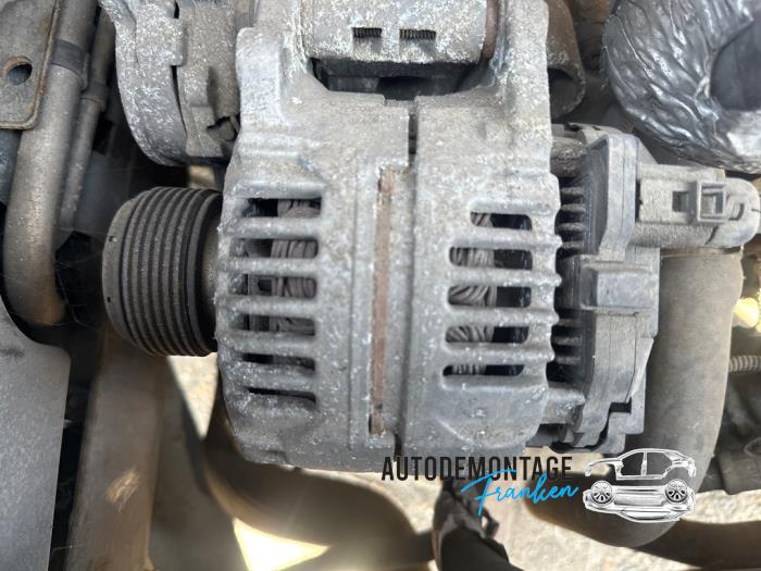 Usagé Dynamo Volkswagen Sharan (7M8/M9/M6) 1.9 TDI 115 Prix sur demande proposé par Franken Autodemontage B.V.