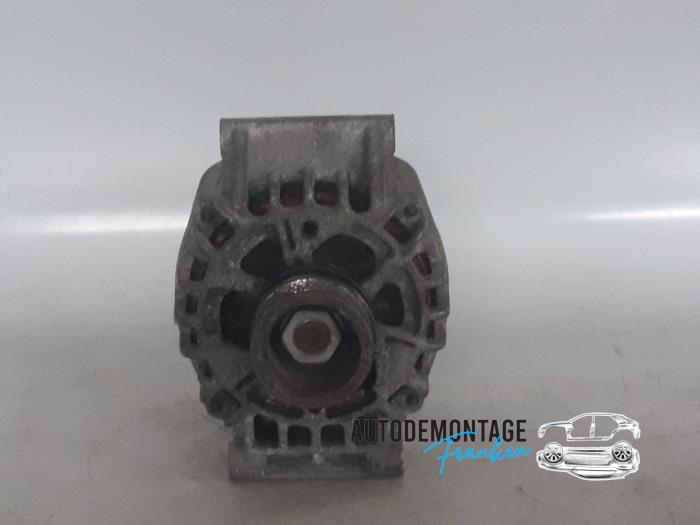 Usagé Dynamo Renault Clio II (BB/CB) 1.4 16V Prix € 35,00 Règlement à la marge proposé par Franken Autodemontage B.V.