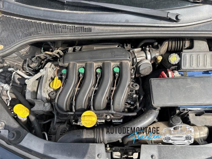 Gebrauchte Drosselklappengehäuse Renault Clio III (BR/CR) 1.6 16V Preis auf Anfrage angeboten von Franken Autodemontage B.V.