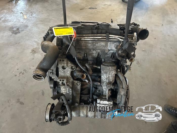 Engine Volkswagen Caddy III 1.9 TDI - 19BLS BLS