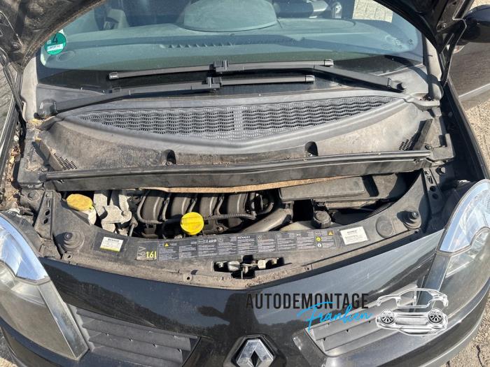 Gebrauchte Getriebe Renault Modus/Grand Modus (JP) 1.6 16V Preis auf Anfrage angeboten von Franken Autodemontage B.V.