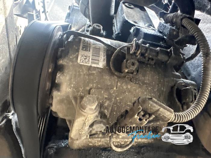 Usagé Pompe de direction Opel Astra J Sports Tourer (PD8/PE8/PF8) 1.3 CDTI 16V ecoFlex Prix sur demande proposé par Franken Autodemontage B.V.