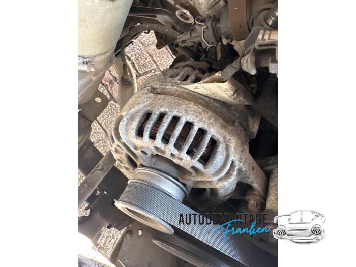 Begagnade Dynamo Opel Astra H (L48) 1.6 16V Twinport Pris på förfrågan erbjuds av Franken Autodemontage B.V.