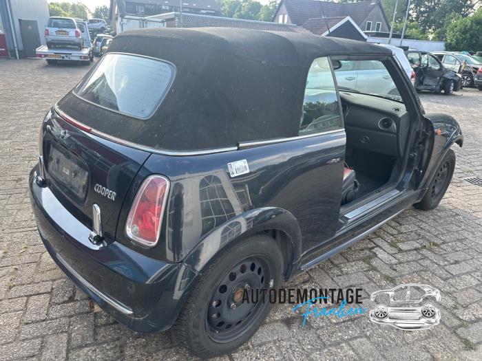 Używane Amortyzator prawy tyl Austin Mini Open (R52) 1.6 16V Cooper Cena na żądanie oferowane przez Franken Autodemontage B.V.