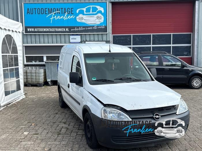 Usados Subchasis Opel Combo (Corsa C) 1.3 CDTI 16V Precio de solicitud ofrecido por Franken Autodemontage B.V.