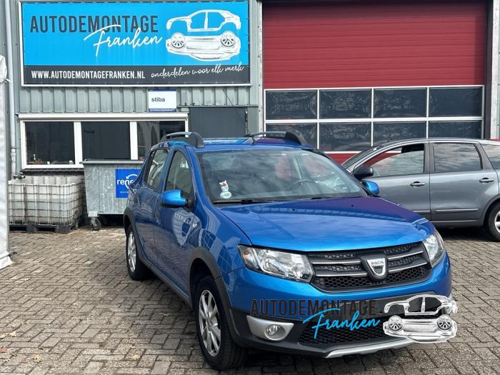 Gebrauchte Anlasser Dacia Sandero II 0.9 TCE 12V Preis auf Anfrage angeboten von Franken Autodemontage B.V.