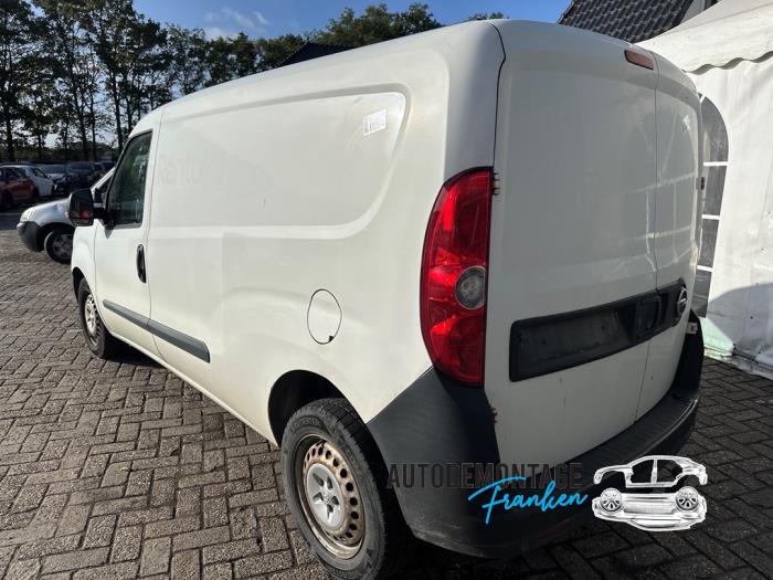 Gebrauchte Hinterachse Vorderradantrieb Opel Combo 1.3 CDTI 16V ecoFlex Preis auf Anfrage angeboten von Franken Autodemontage B.V.
