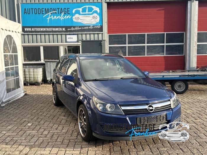 Gebrauchte Benzinpumpe Opel Astra H SW (L35) 1.6 16V Twinport Preis auf Anfrage angeboten von Franken Autodemontage B.V.