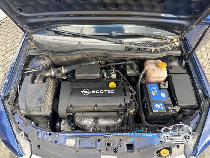 Used Engine Opel Astra H SW (L35) 1.6 16V Twinport Price on request offered by Franken Autodemontage B.V.