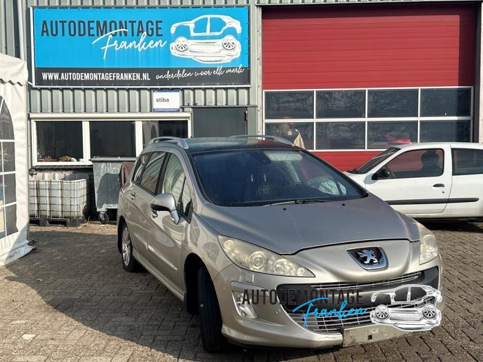 Usagé Pompe clim Peugeot 308 SW (4E/H) 1.6 16V THP Autom. Prix sur demande proposé par Franken Autodemontage B.V.