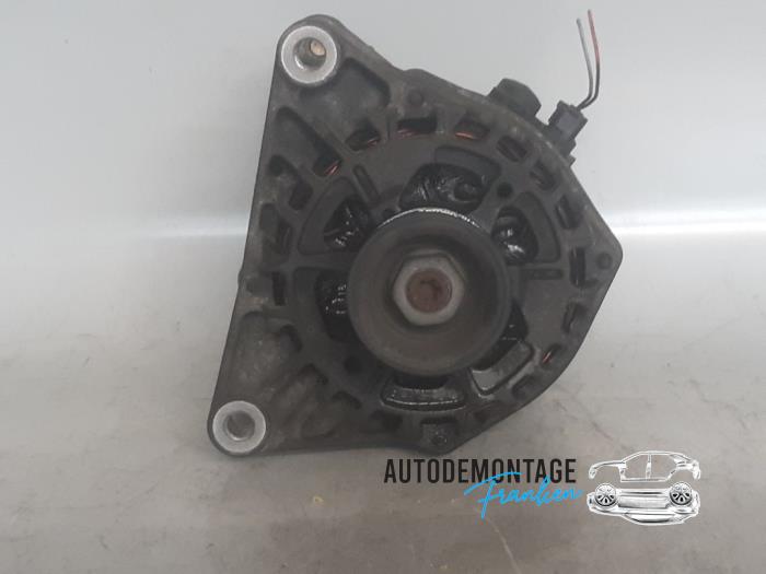 Gebrauchte Dynamo Peugeot 206 (2A/C/H/J/S) 1.4 XR,XS,XT,Gentry Preis € 35,00 Margenregelung angeboten von Franken Autodemontage B.V.