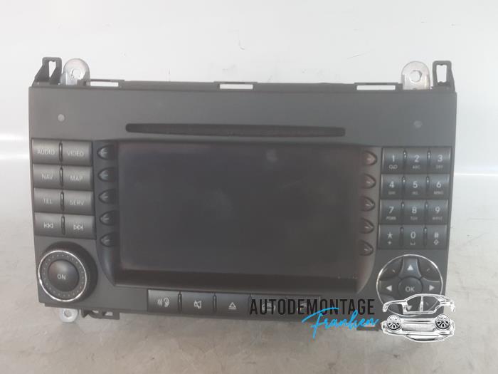 Używane System nawigacji Mercedes B (W245) 2.0 B-200 16V Turbo Cena € 225,00 Procedura marży oferowane przez Franken Autodemontage B.V.