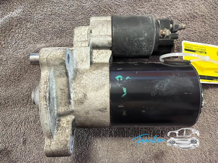 Gebrauchte Anlasser Peugeot 206 (2A/C/H/J/S) 1.1 XN,XR Preis € 35,00 Margenregelung angeboten von Franken Autodemontage B.V.