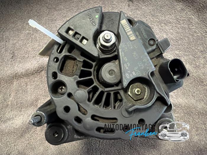 Begagnade Dynamo Audi A4 Avant (B7) 1.9 TDI Pris € 40,00 Marginaltabell erbjuds av Franken Autodemontage B.V.