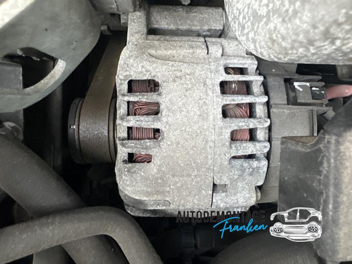 Gebrauchte Dynamo Renault Grand Scénic III (JZ) 2.0 16V CVT Preis auf Anfrage angeboten von Franken Autodemontage B.V.