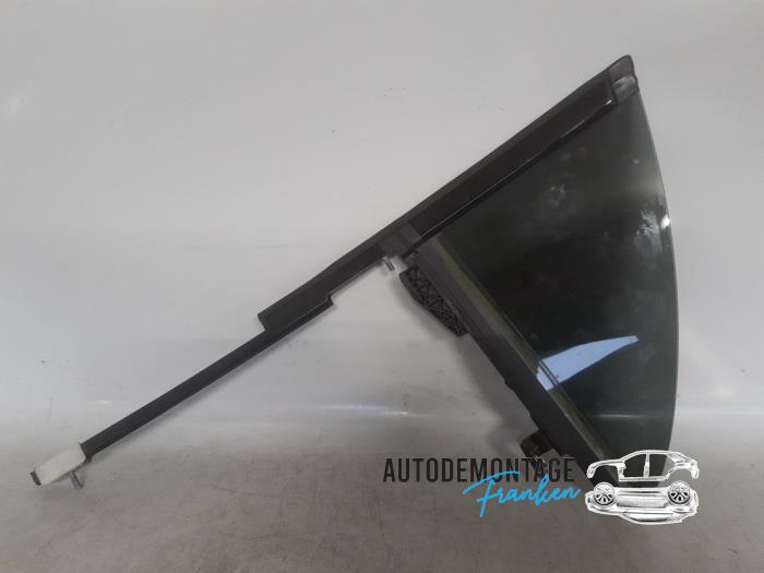 Usados Ventanilla triangular derecha detrás Mercedes CLA (118.3) 1.3 CLA-200 Turbo 16V Precio € 50,00 Norma de margen ofrecido por Franken Autodemontage B.V.