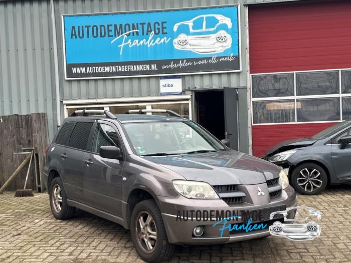 Gebrauchte Drosselklappengehäuse Mitsubishi Outlander (CU) 2.0 16V 4x2 Preis auf Anfrage angeboten von Franken Autodemontage B.V.