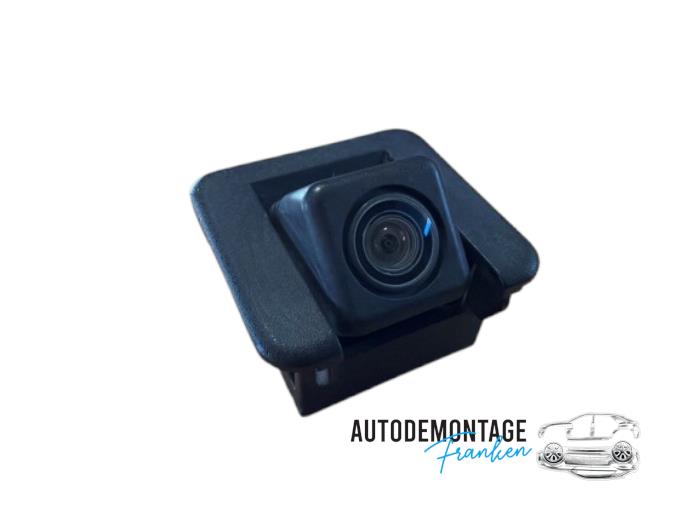 Begagnade Backkamera Mazda 2 (DJ/DL) 1.5 SkyActiv-G 90 Pris € 150,00 Marginaltabell erbjuds av Franken Autodemontage B.V.