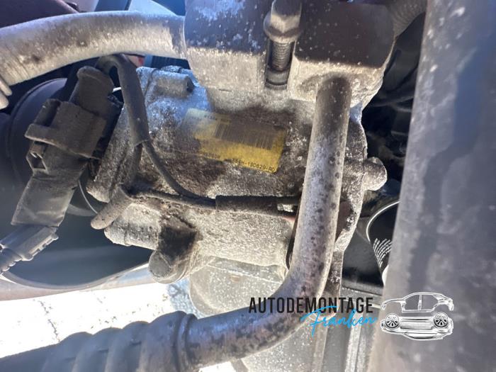 Usagé Compresseur de clim Ford Focus 1 Wagon 1.6 16V Prix sur demande proposé par Franken Autodemontage B.V.
