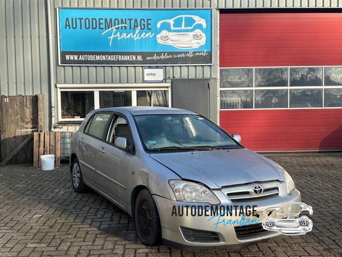 Usados Subchasis Toyota Corolla (E12) 2.0 D-4D 16V 90 Precio de solicitud ofrecido por Franken Autodemontage B.V.