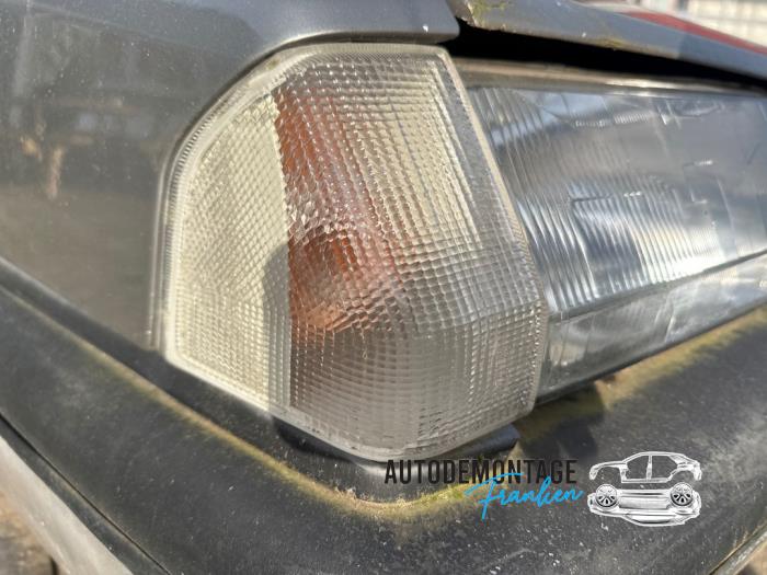 Używane Kierunkowskaz prawy Citroen BX 1.9 19 TRI,TZI Luxe Cena na żądanie oferowane przez Franken Autodemontage B.V.