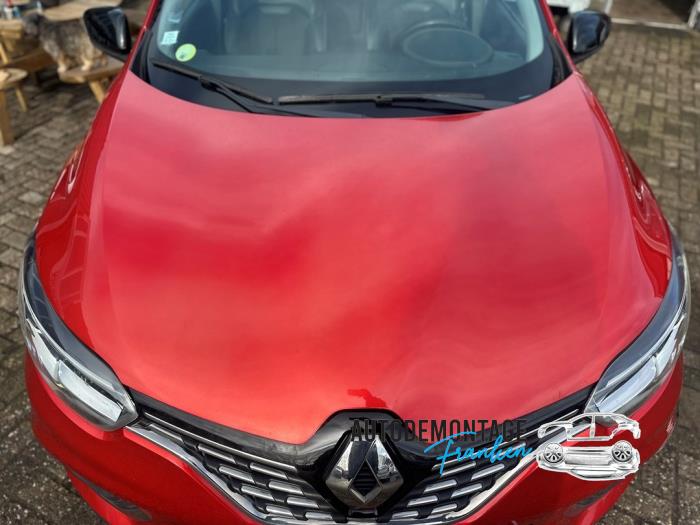 Używane Maska Renault Kadjar (RFEH) 1.5 Blue dCi Cena na żądanie oferowane przez Franken Autodemontage B.V.