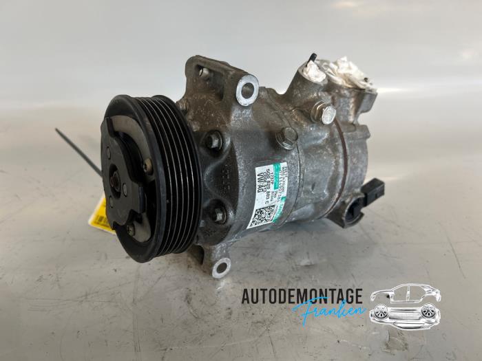 Usagé Pompe clim Seat Leon SC (5FC) 1.4 TSI Ecomotive 16V Prix € 80,00 Règlement à la marge proposé par Franken Autodemontage B.V.