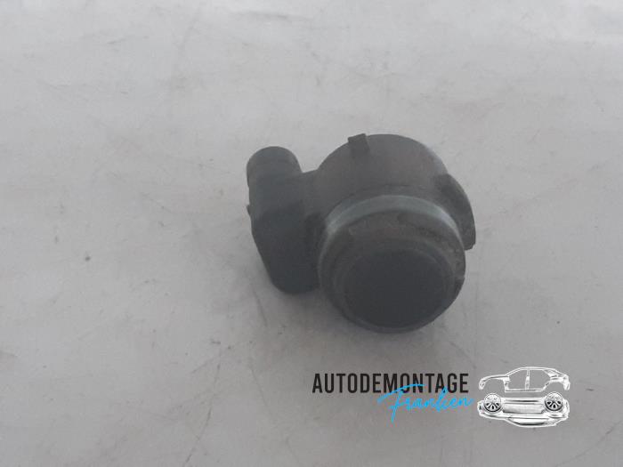 Usados Sensor PDC Audi A1 Sportback (GBA) 1.0 25 TFSI 12V Precio € 20,00 Norma de margen ofrecido por Franken Autodemontage B.V.