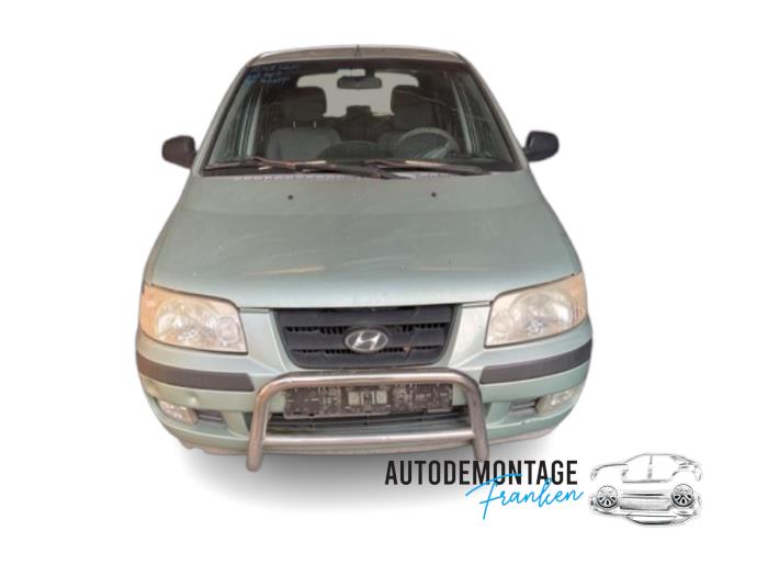 Używane Maska Hyundai Matrix 1.6 16V Cena na żądanie oferowane przez Franken Autodemontage B.V.