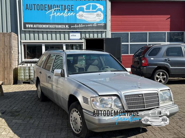 Gebrauchte Getriebe Mercedes E Combi diesel (S124) 3.0 E-300D 24V Preis auf Anfrage angeboten von Franken Autodemontage B.V.