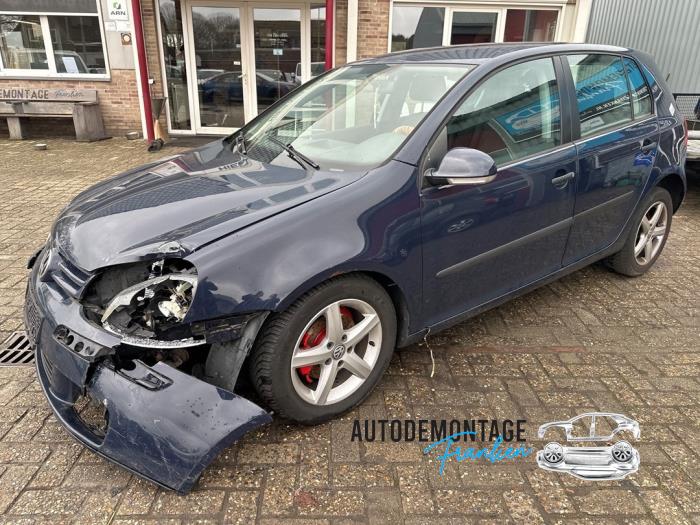 Usagé Train arrière complet Volkswagen Golf V (1K1) 1.4 16V Prix sur demande proposé par Franken Autodemontage B.V.