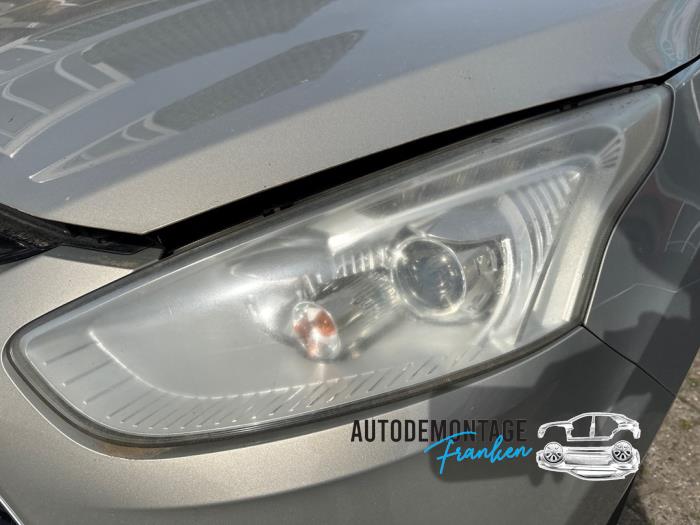 Używane Reflektor lewy Ford B-Max (JK8) 1.0 EcoBoost 12V 120 Cena na żądanie oferowane przez Franken Autodemontage B.V.
