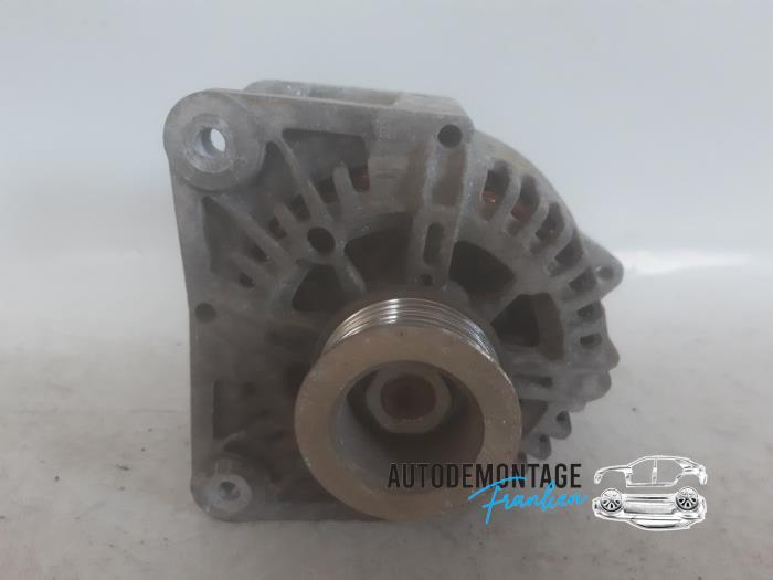 Begagnade Dynamo Renault Scénic II (JM) 1.6 16V Pris € 45,00 Marginaltabell erbjuds av Franken Autodemontage B.V.