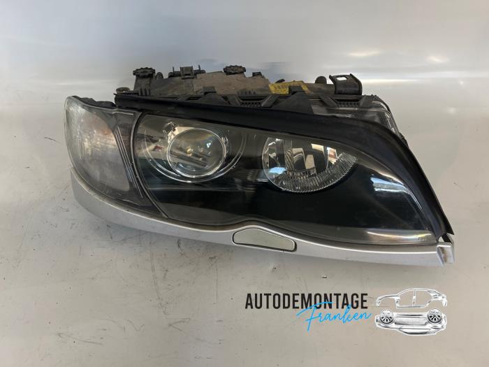 Używane Reflektor prawy BMW 3 serie Touring (E46/3) 318d 16V Cena € 140,00 Procedura marży oferowane przez Franken Autodemontage B.V.