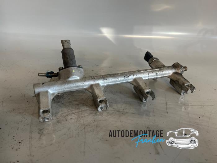 Usagé Système d'injection Opel Zafira (M75) 2.2 16V Direct Ecotec Prix € 50,00 Règlement à la marge proposé par Franken Autodemontage B.V.