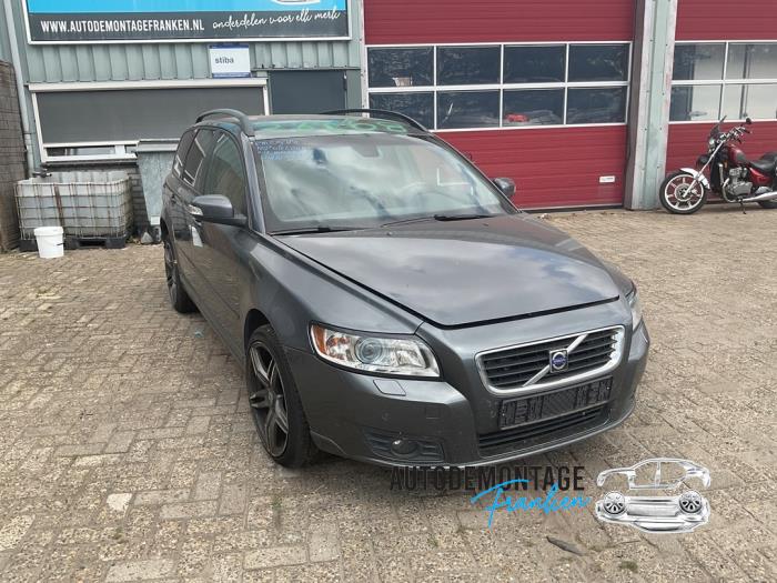 Usados Subchasis Volvo V50 (MW) 2.5 T5 20V AWD Precio de solicitud ofrecido por Franken Autodemontage B.V.