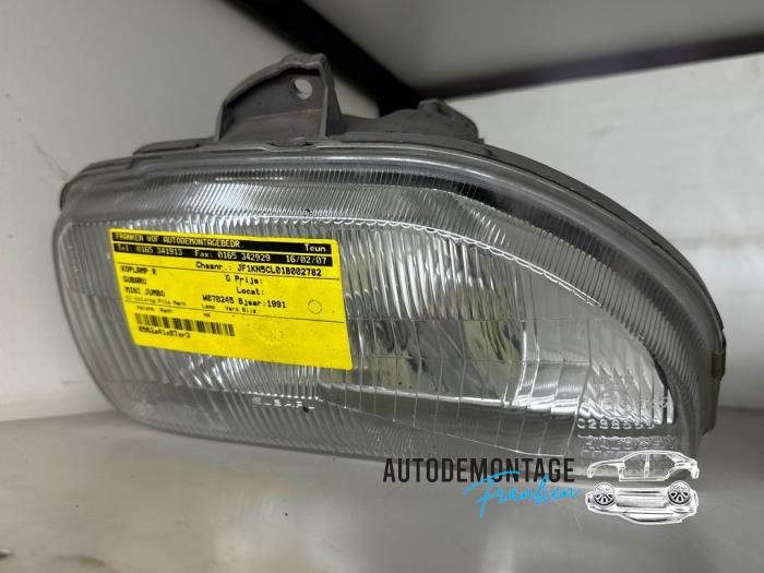 Używane Reflektor prawy Subaru Mini Jumbo 0.8 DL,SDX Cena € 20,00 Procedura marży oferowane przez Franken Autodemontage B.V.