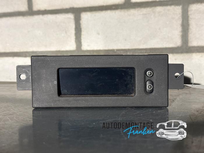 Begagnade Innerdisplay Opel Meriva (A) 1.7 DTI 16V Pris € 20,00 Marginaltabell erbjuds av Franken Autodemontage B.V.