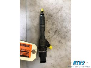 Used Injector (diesel) Renault Grand Scénic II (JM) 1.9 dCi 120 Price on request offered by Niks autodemontage