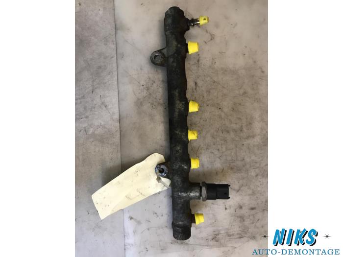 Usagé Système d'injection Renault Trafic New (FL) 1.9 dCi 82 16V Prix sur demande proposé par Niks autodemontage
