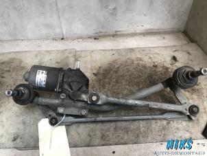 Used Wiper motor + mechanism Ford Fiesta 5 (JD/JH) 1.4 TDCi Price on request offered by Niks autodemontage