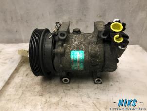 Used Air conditioning pump Renault Clio II (BB/CB) 1.4 16V Price on request offered by Niks autodemontage