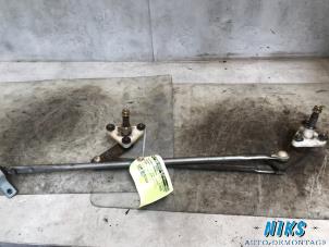 Used Wiper mechanism Daihatsu Cuore Price on request offered by Niks autodemontage