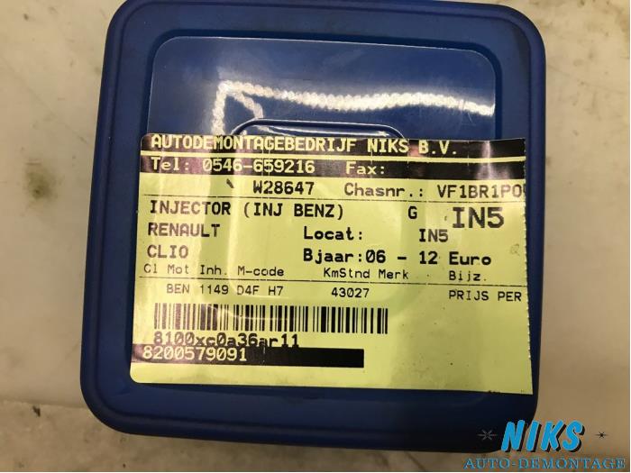 Injektor (Benzineinspritzung) van een Renault Clio 2009