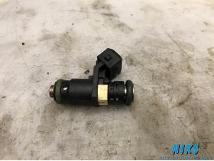 Used Injector (petrol injection) Renault Clio Price on request offered by Niks autodemontage