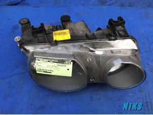 Used Headlight, right BMW 3 serie Compact (E46/5) 318ti 16V Price on request offered by Niks autodemontage