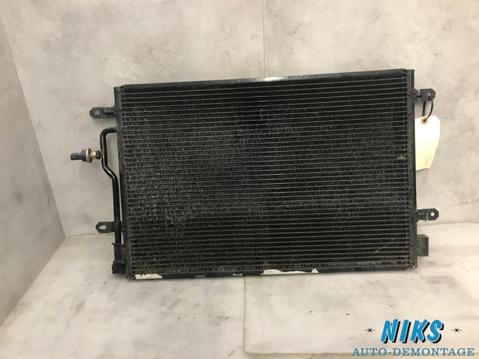 Air conditioning radiator from a Audi A4 Cabrio (B7) 1.8 T 20V 2006