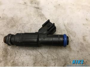 Used Injector (petrol injection) Volvo V50 (MW) 1.8 16V Price on request offered by Niks autodemontage