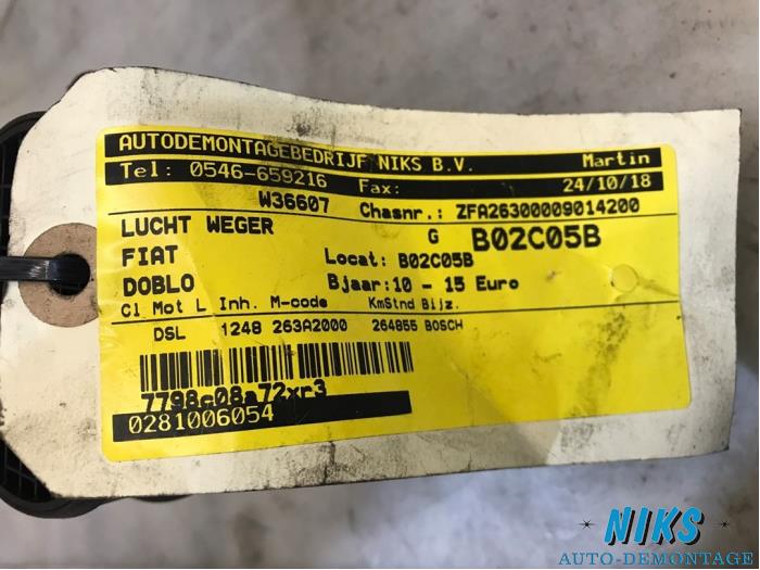 Luftdichtemesser van een Fiat Doblo Cargo (263) 1.3 MJ 16V DPF Euro 5 2010